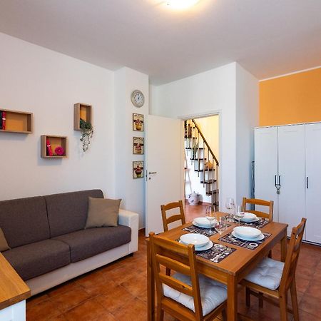 Exclusive Apartment Sansiro 5Minuti - Wifi Free Milano Exterior foto