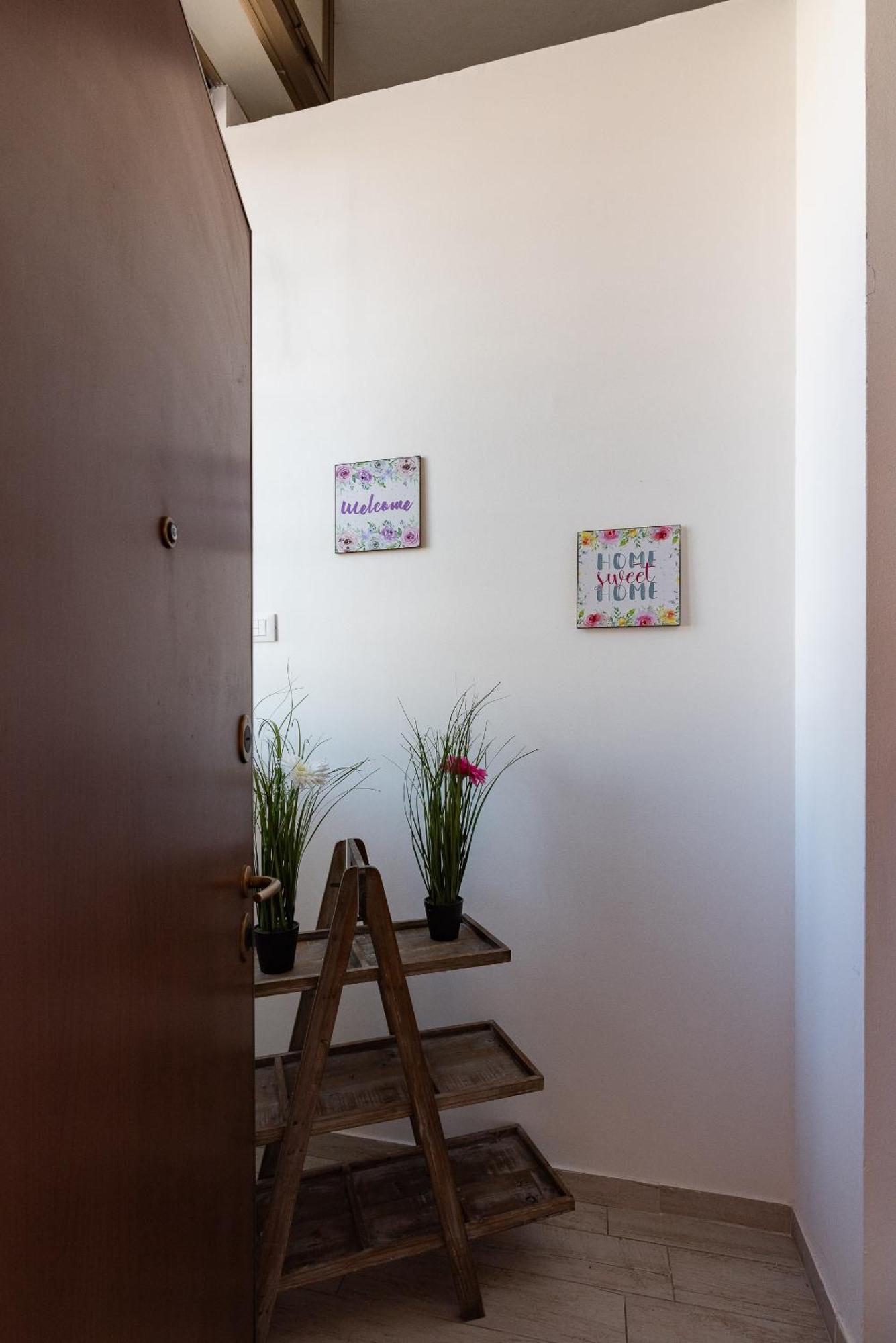 Exclusive Apartment Sansiro 5Minuti - Wifi Free Milano Exterior foto