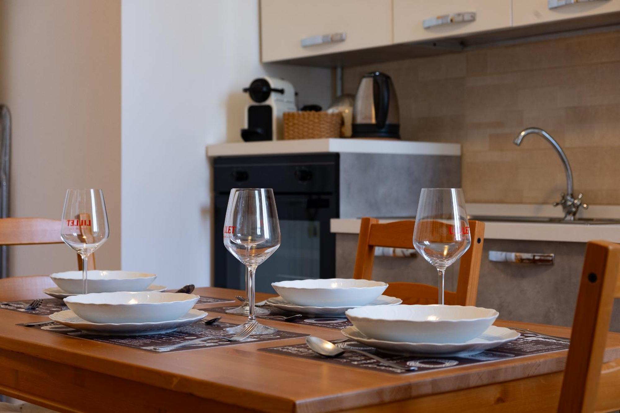 Exclusive Apartment Sansiro 5Minuti - Wifi Free Milano Exterior foto